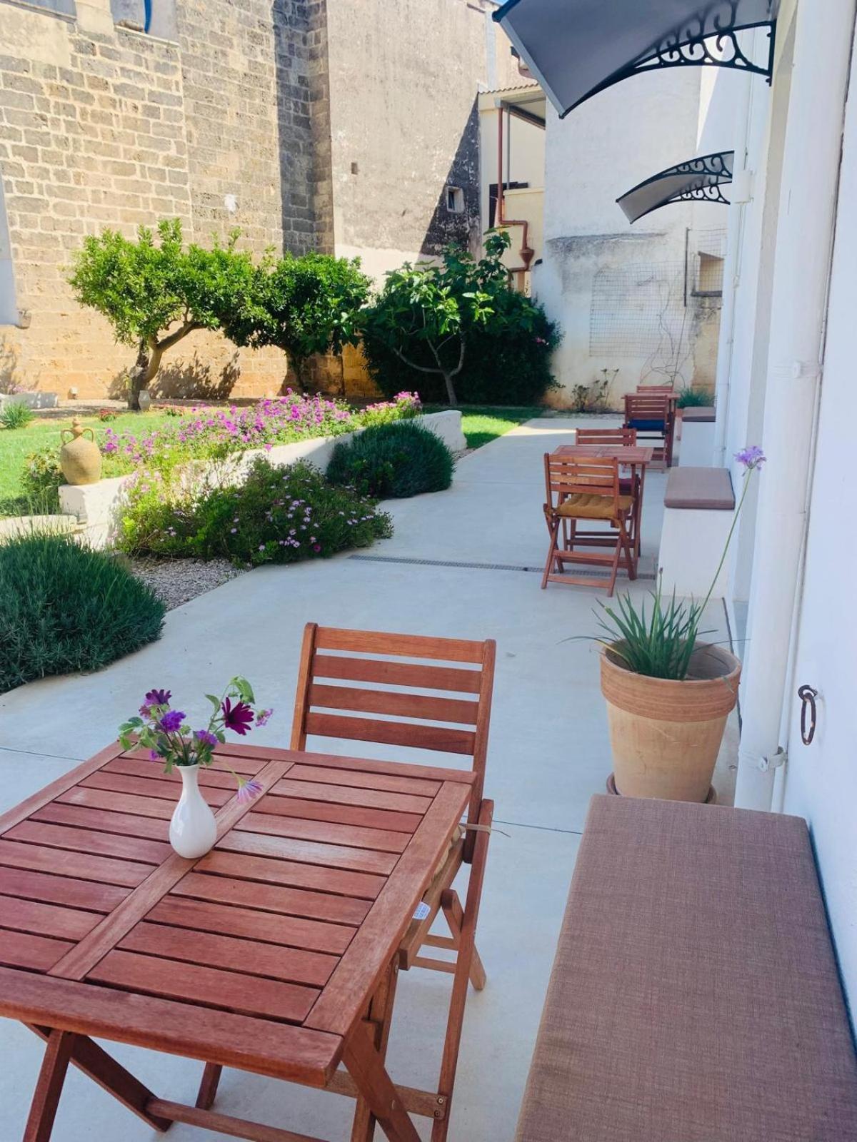 Corte Mercurio B&B ウジェント エクステリア 写真